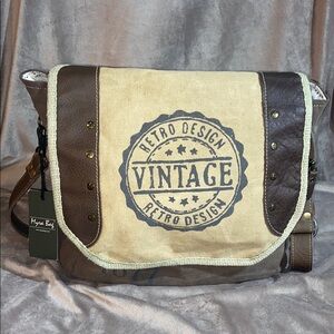 Myra Vintage Flap Over Shoulder/Crossbody Bag 🆕